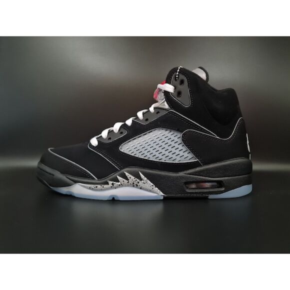 Jordan 5 Retro OG. Black Metallic Reimagined. SIZE 9 - HF3975-001